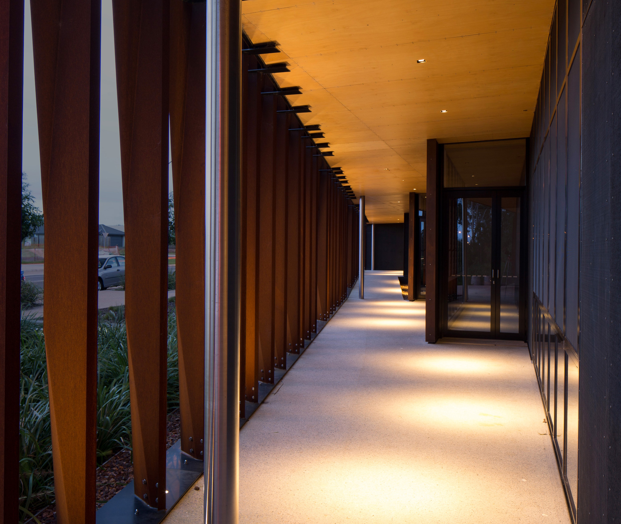 Cladding made from REDCOR® weathering steel was used on the Fitzgibbon Community Centre in Queensland