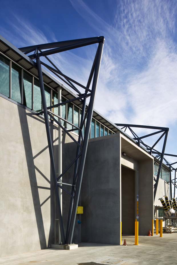 Transend Primary Store at Bridgewater near Hobart, roofing made from  Fielders HiKlip® 630 made from COLORBOND® steel in the colour Shale Grey™