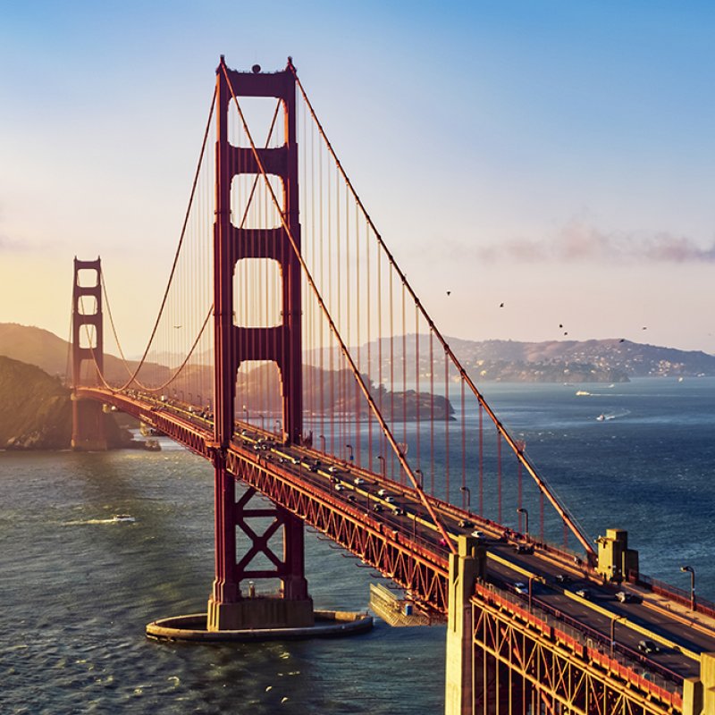 Golden Gate Suspension Bridge, San Francisco, USA