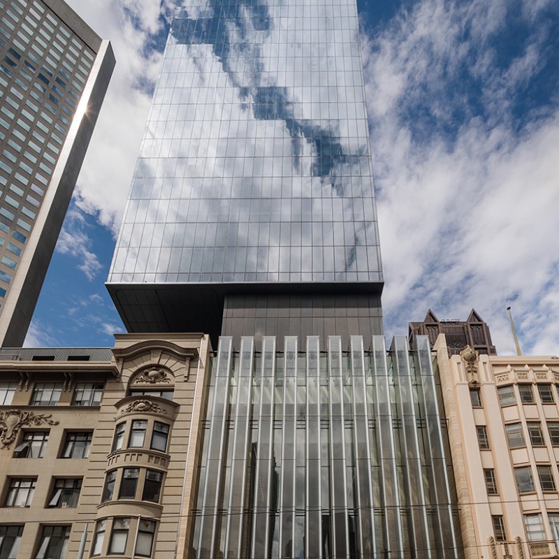 405 Bourke Street uses BlueScope welded beams and columns made from XLERPLATE® steel; XLERPLATE® steel plate; DECKFORM® steel decking