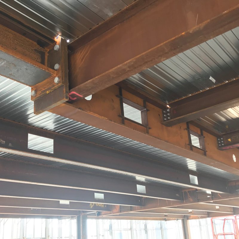 405 Bourke Street uses BlueScope welded beams and columns made from XLERPLATE® steel; XLERPLATE® steel plate; DECKFORM® steel decking