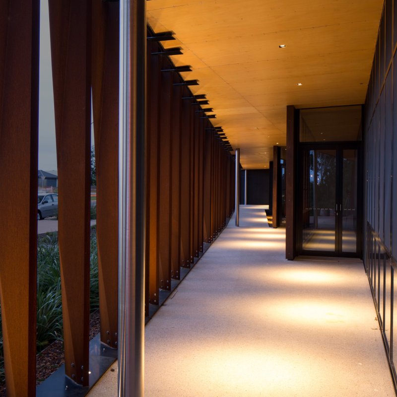 Cladding made from REDCOR® weathering steel was used on the Fitzgibbon Community Centre in Queensland