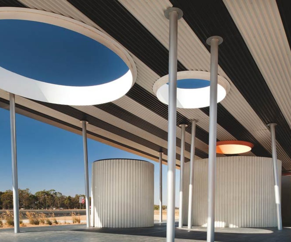 The striped canopy of Stramit Xtraspan™ 900 made from COLORBOND® steel has an almost carnival tent quality